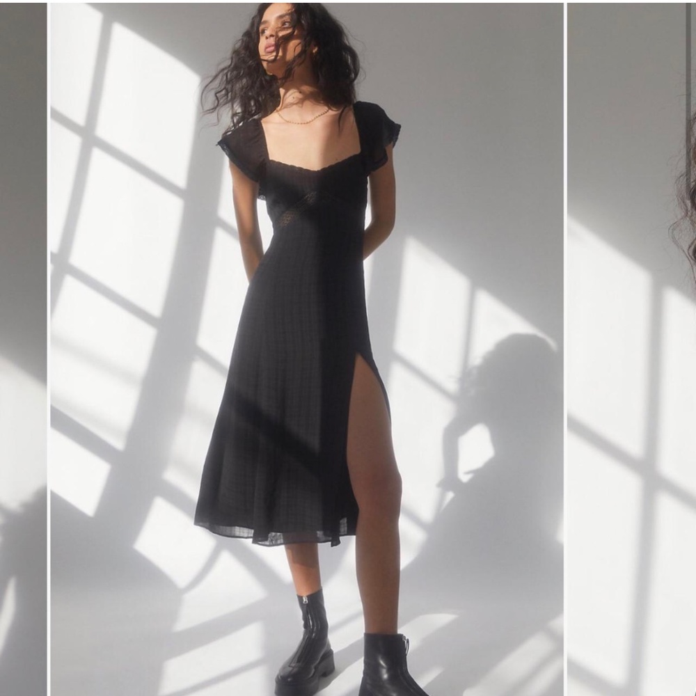 ISO aritzia moonshine dress
